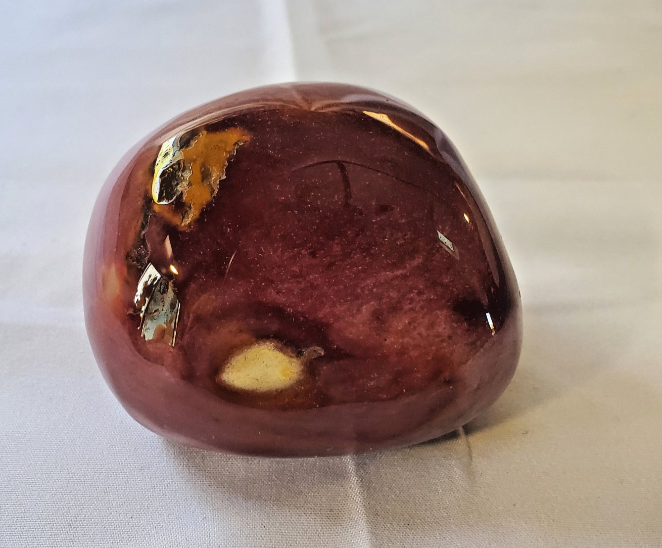 Natural Mookaite Rounded Jasper Palm Stone Australian Semi Precious Healing