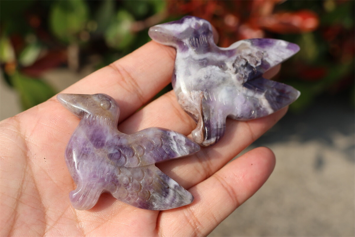 2.3” Hand Carved Natural Dream amethyst Hummingbird Reiki Crystal heal gift 1pc