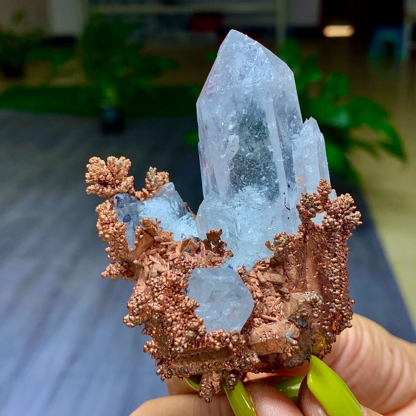 148G Rare iridescent Native Copper with white quartz crystal mineral-symbiosis