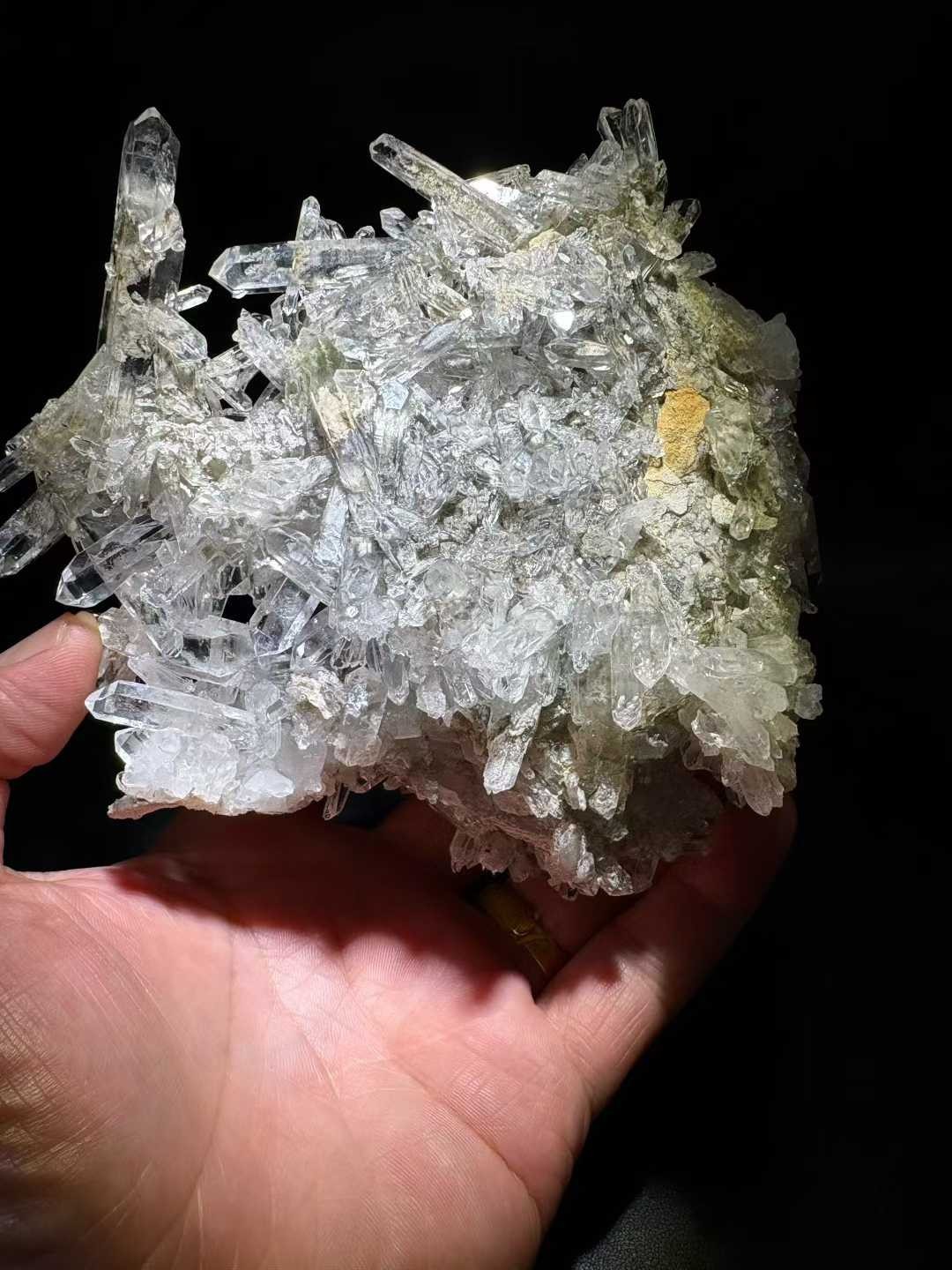 Natural White Quartz Cluster Blue Ghost Crystal Energy Mineral Reiki Decor