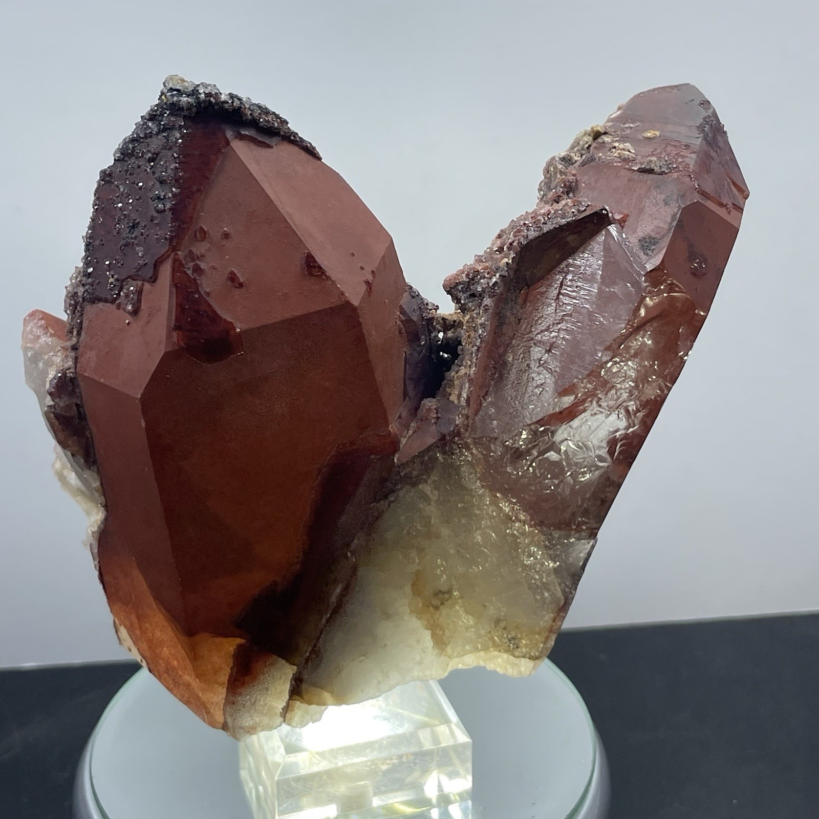 Crystal Red Hematite on Quartz Morocco 644g