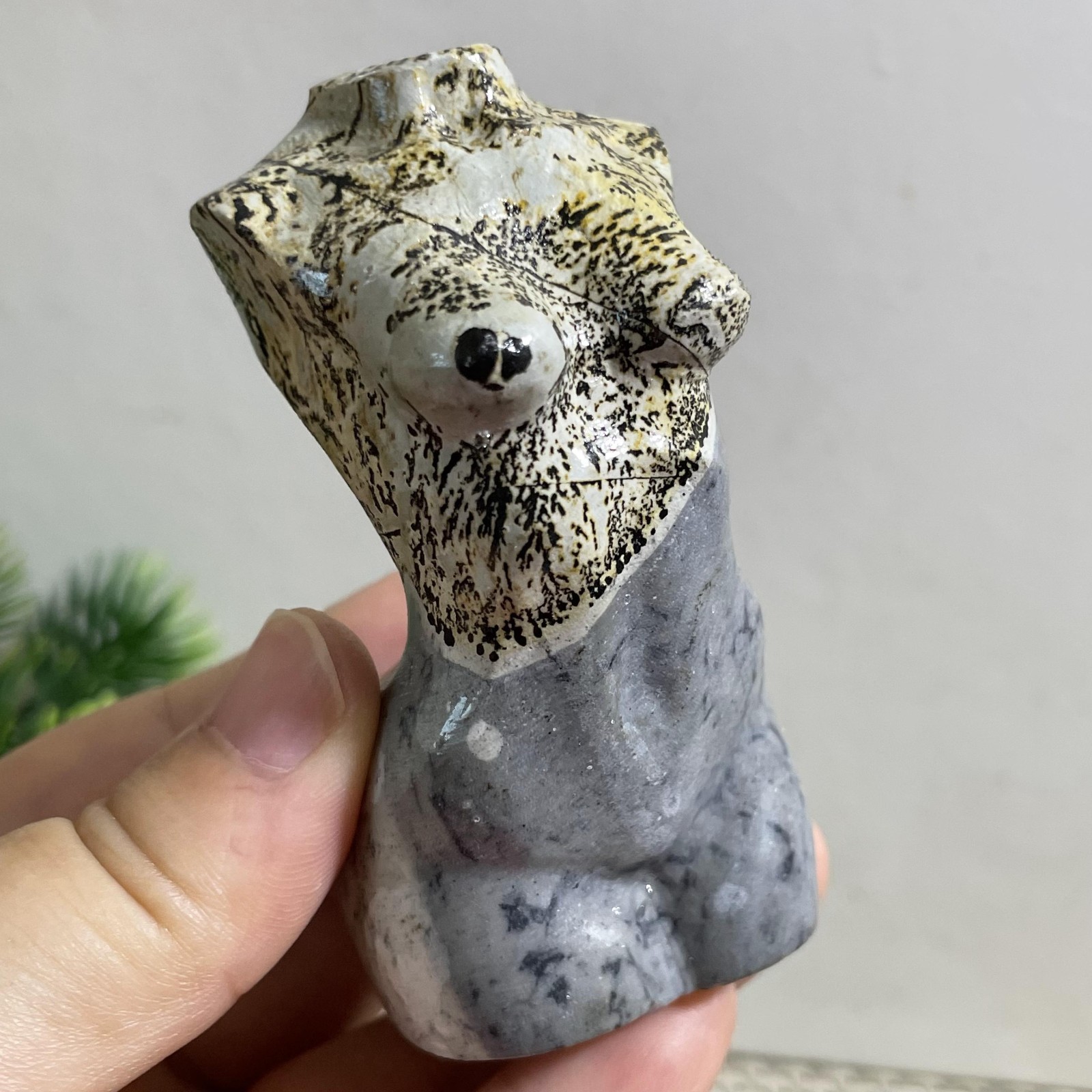 129g Rare Traditional Chinese PaintingHand Carving Female Model