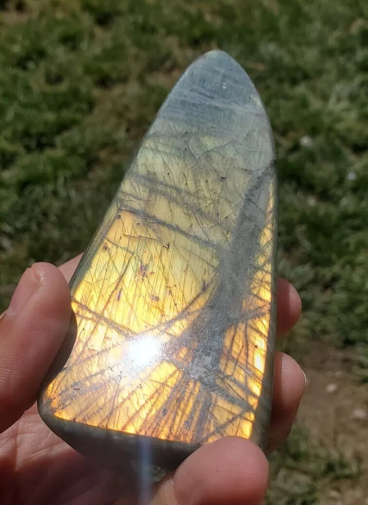 Labradorite Freeform Crystal, Yellow Flashes Decor 390g