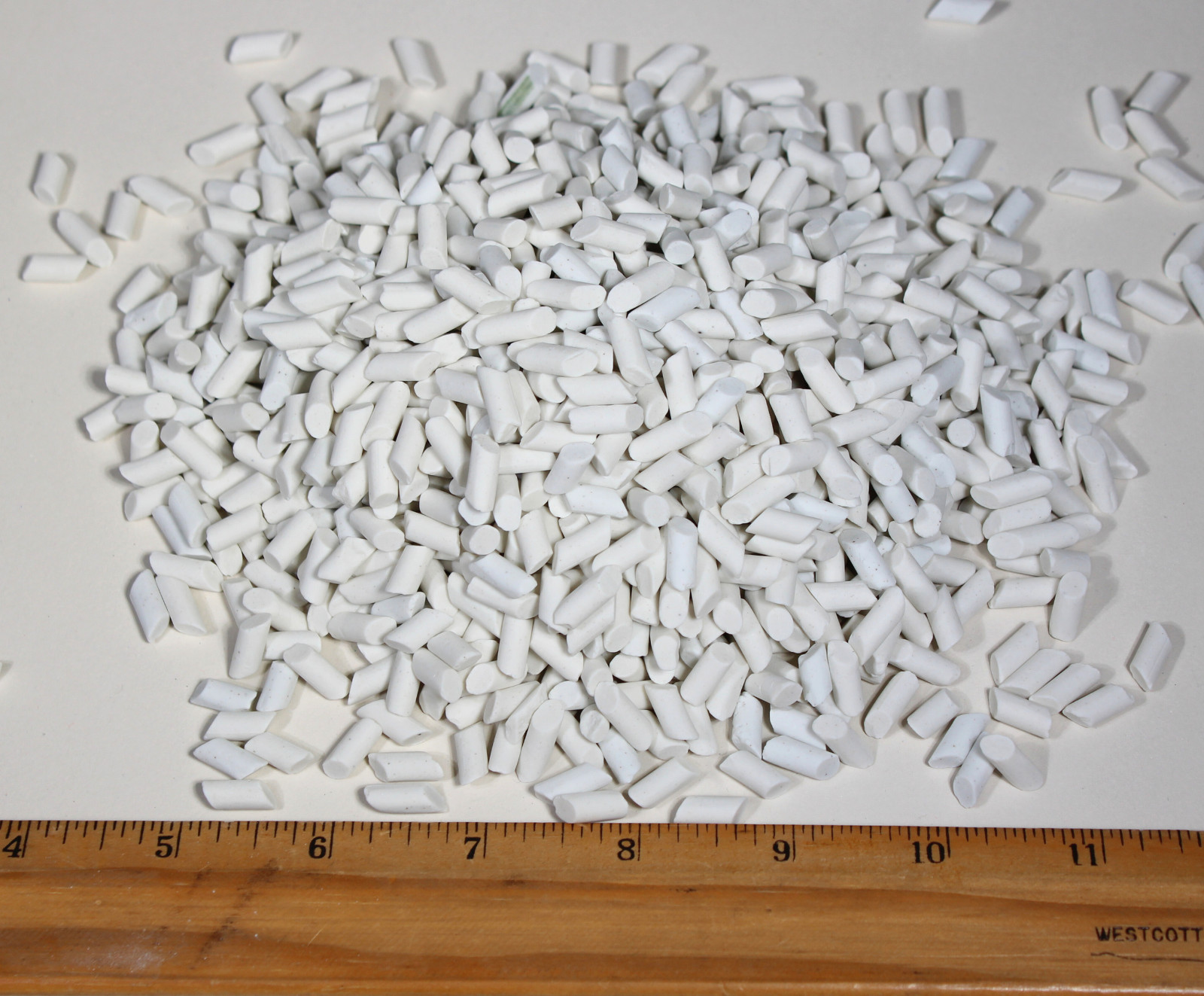 Ceramic Media – 1/5″ x 2/5″ Size – Cushion Filler for Rock Tumbling