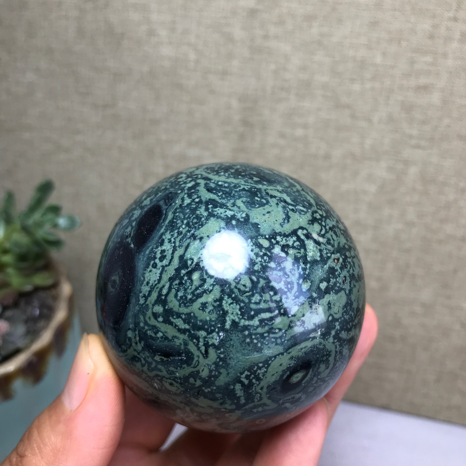 Top Natural Green Kambaba jasper quartz crystal sphere ball healing 328g A4813