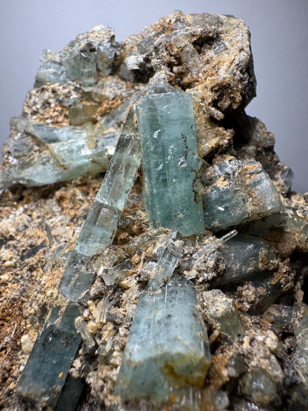 NEW! MASSIVE Aquamarine CLUSTER / N175
