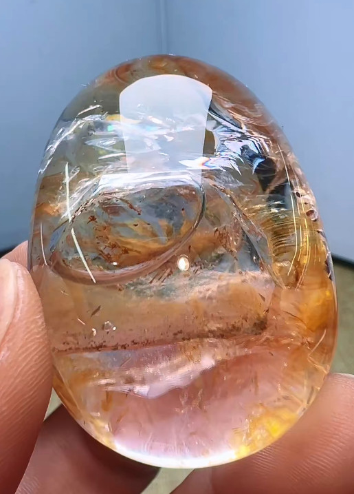 44*31*23 mm Natural Enhydro Quartz Moving Water Drop Specimens Palm Reiki