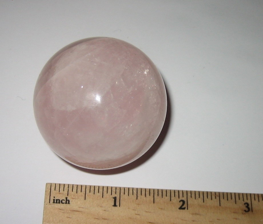 50mm POLISHED NATURAL ROSE QUARTZ CRYSTAL STONE MINERAL SPHERE ~ 140.1grams *A1