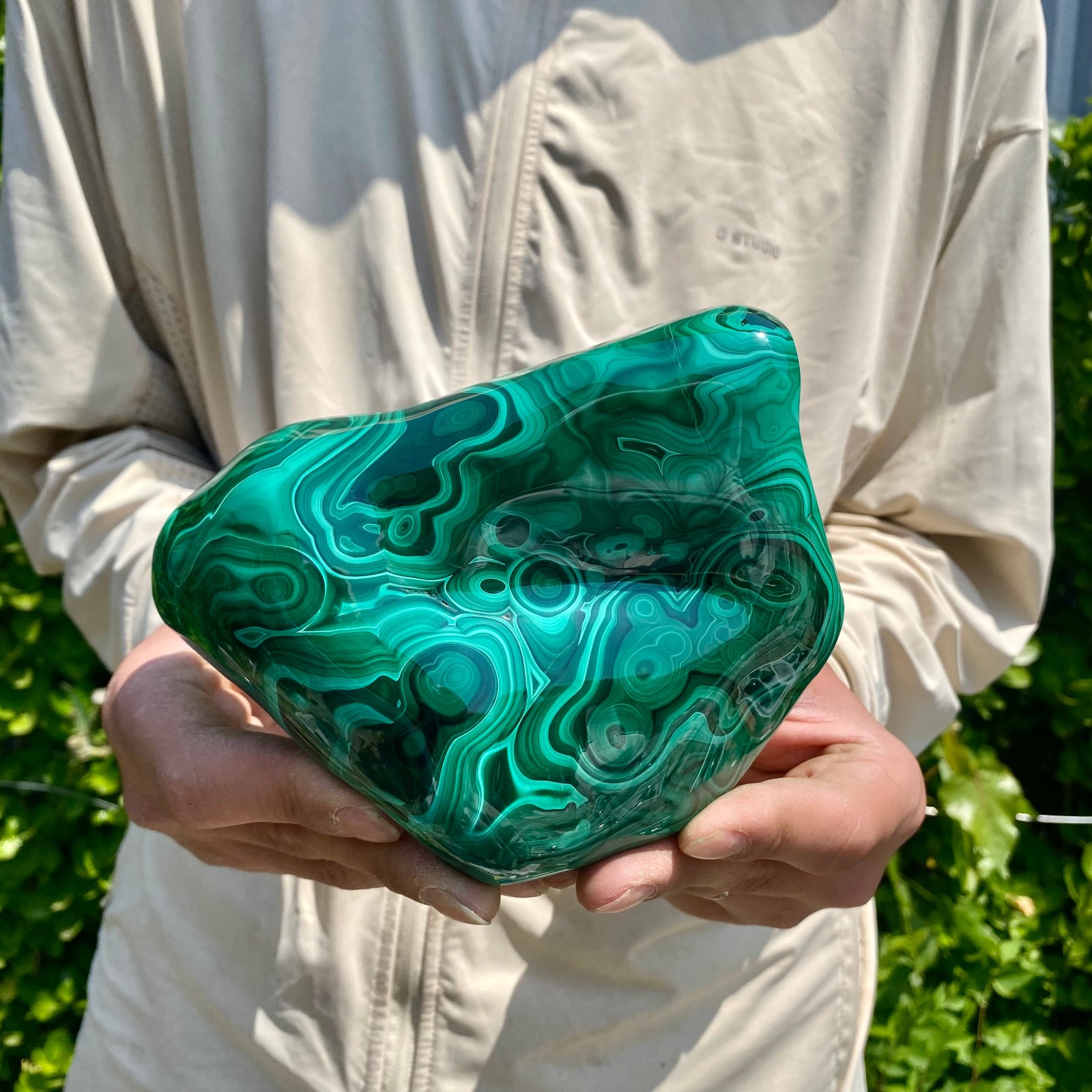 3.74LB Natural glossy Malachite transparent cluster rough mineral sample