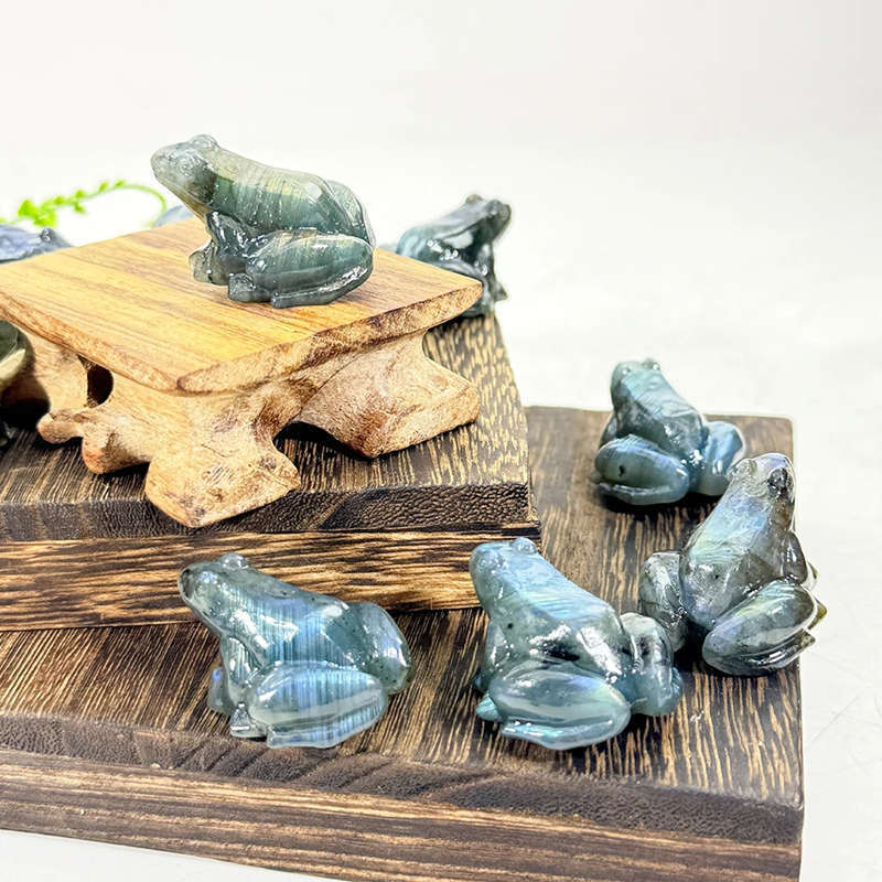 Natural Labradorite Frog Quartz Crystal Stone Froggy Carved Healing Reiki Decor