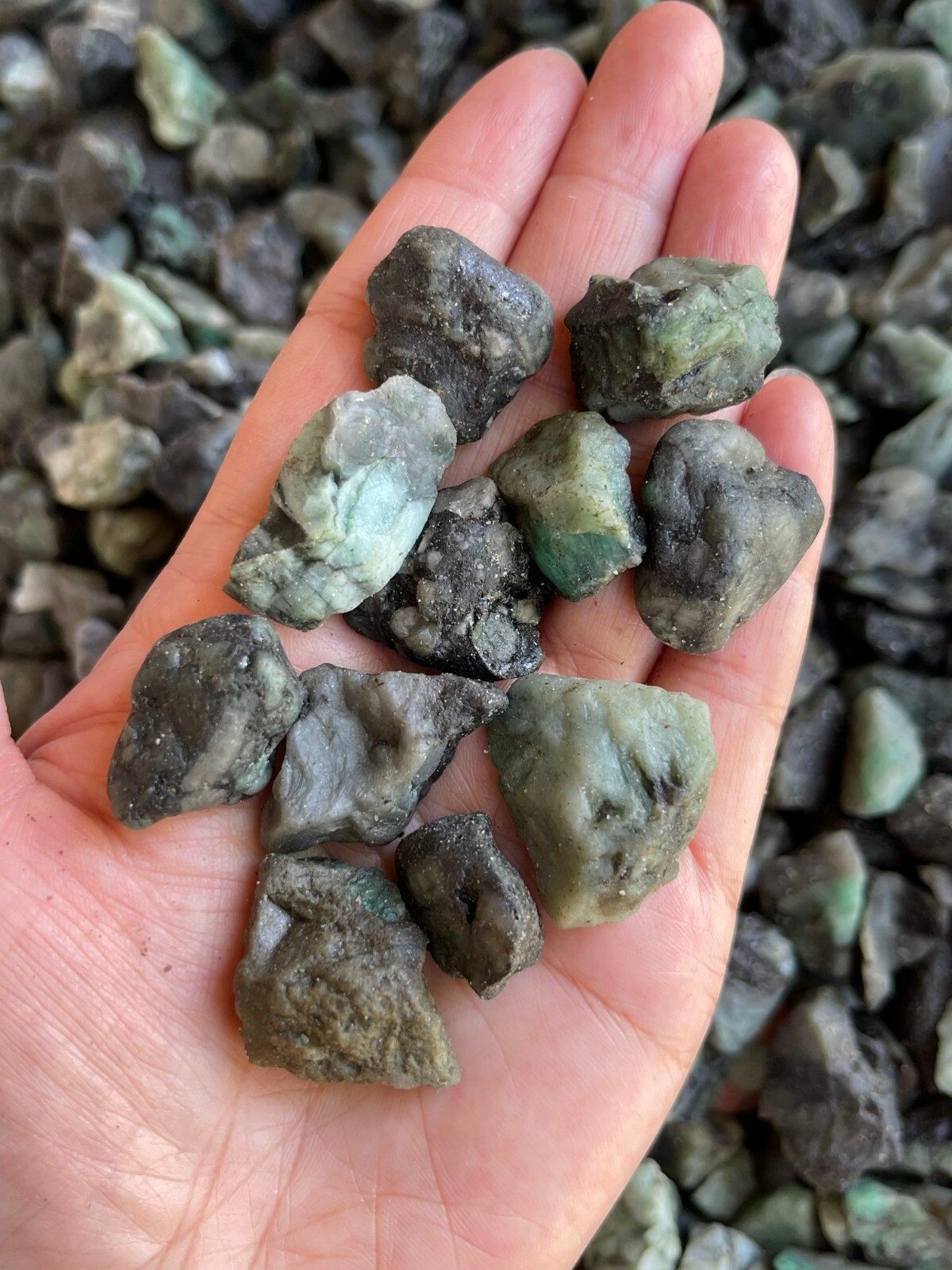 Small Emerald Rough Natural Stones, 0.5″-1.25″ Raw Emerald, Wholesale Bulk Lot