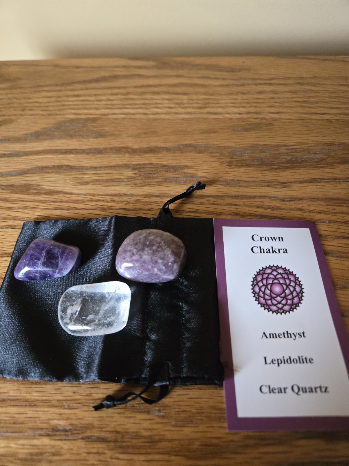 7th CROWN CHAKRA Tumbled Crystal Healing Set 3 Stones Pouch Description Card