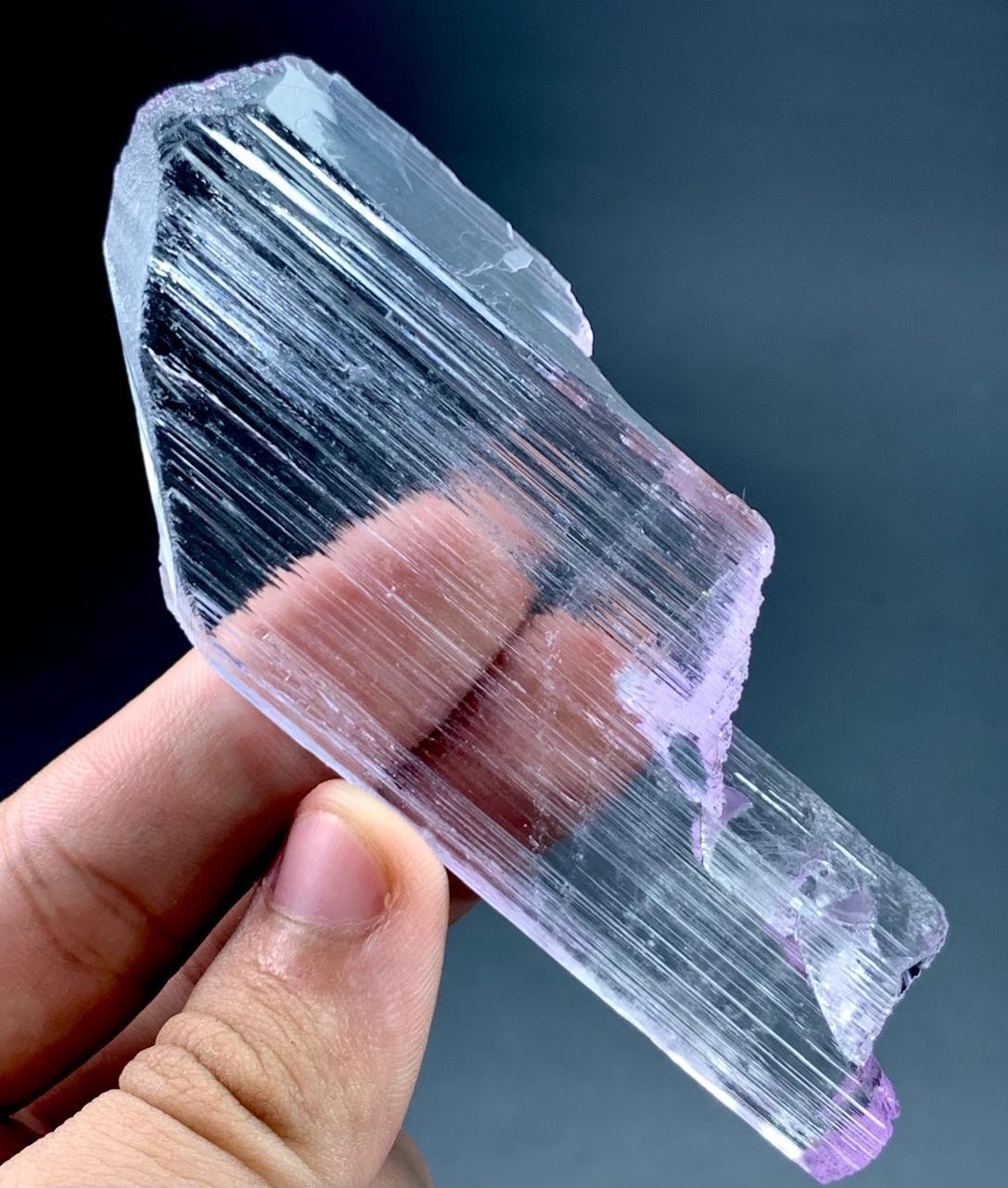 295 Carat Natural Pink kunzite Crystal Specimen From Afghanistan