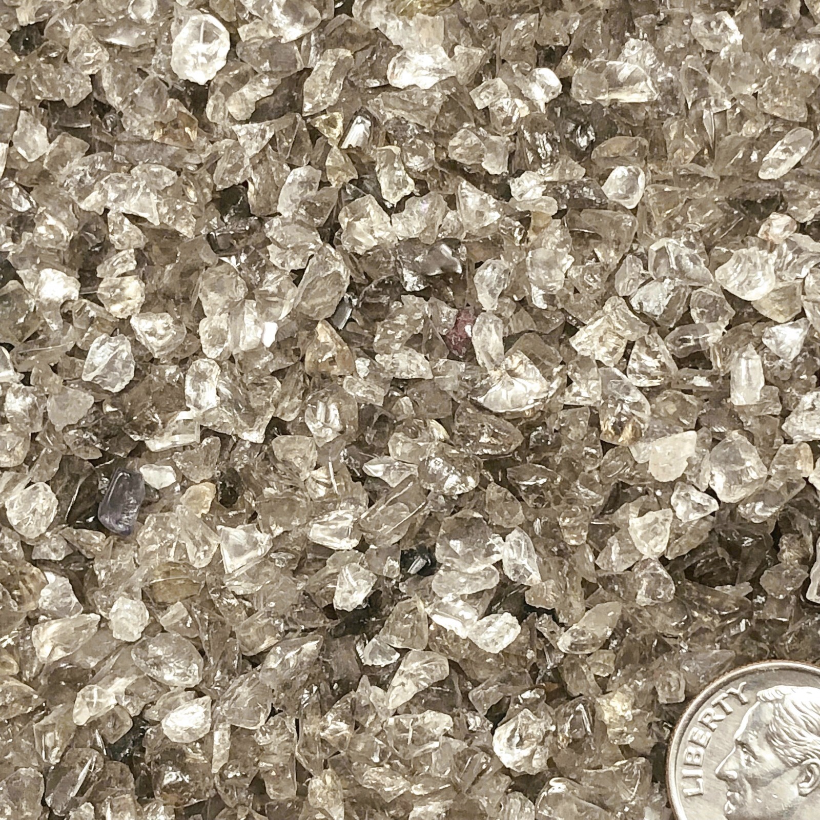 Crushed Smoky Quartz Chips, 4mm-2mm, Crushed Gems & Stone for Resin Art & Crafts