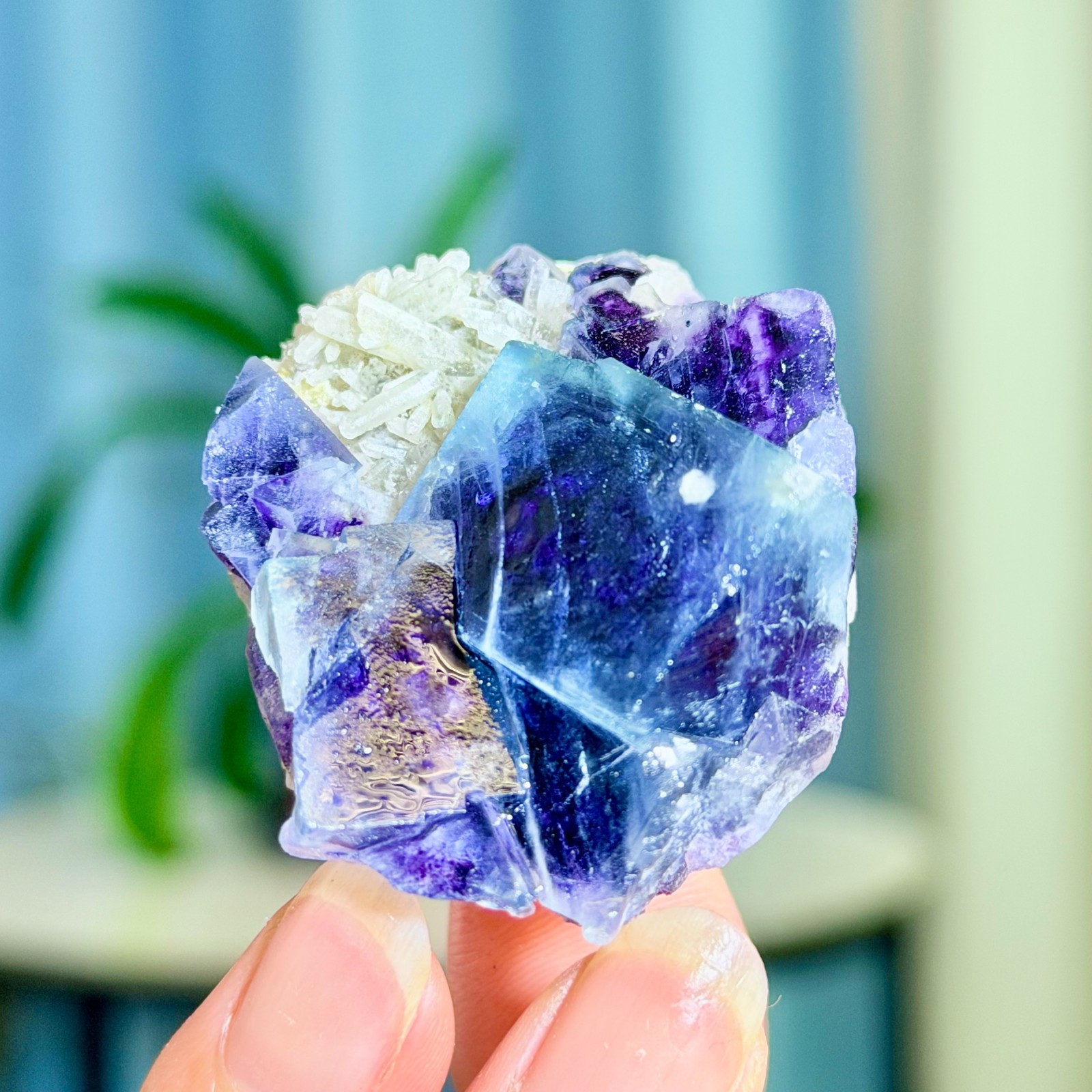56G Rare Transparent Purple Cubic Fluorite with Clear Crystal Mineral Sample