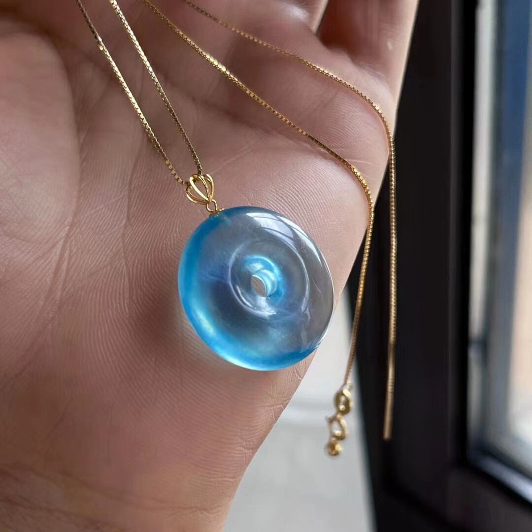 Genuine Natural Blue Aquamarine Gemstone Clear Donut Shape 18K Pendant 23x7mm