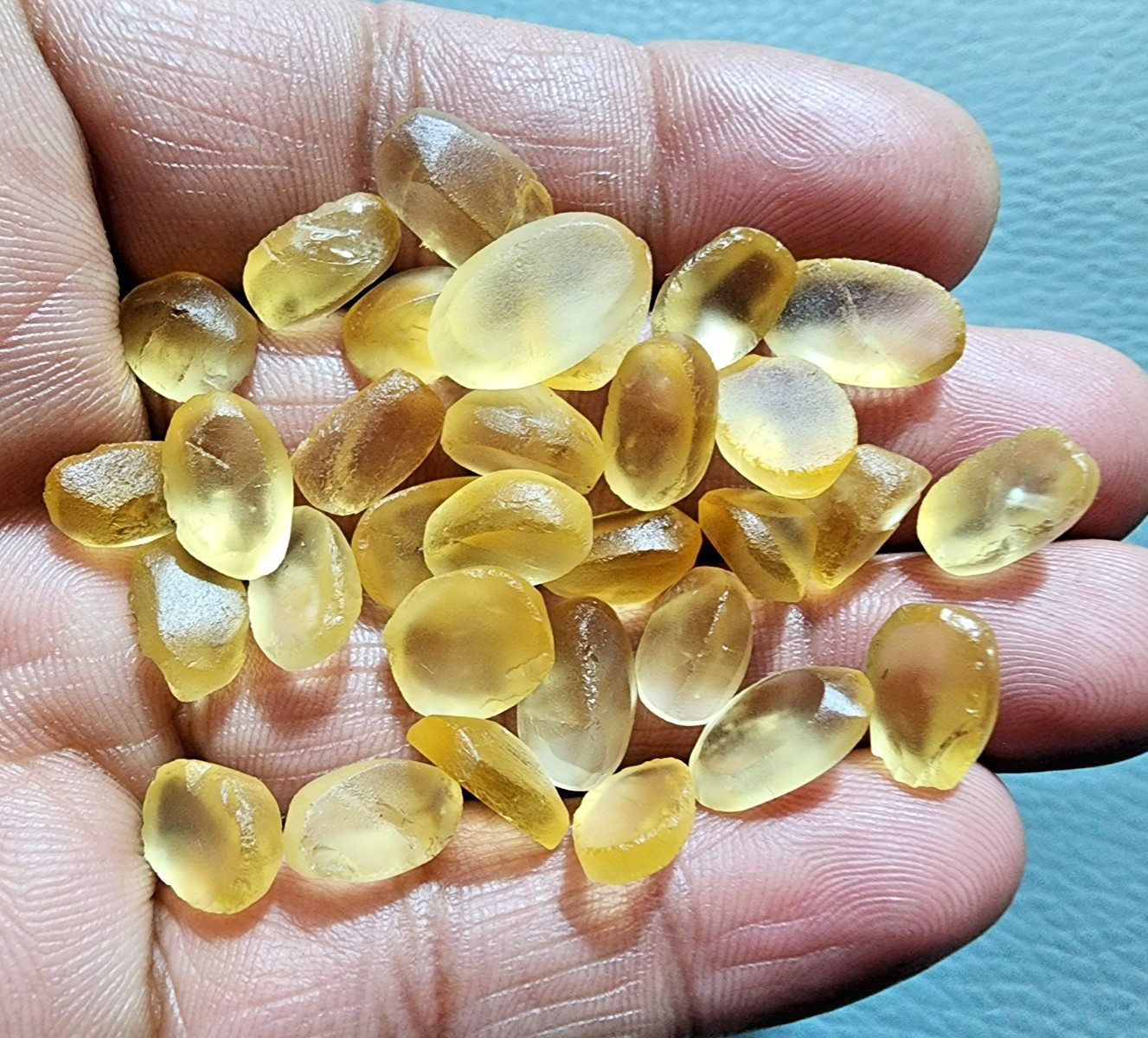 9-15MM Yellow Citrine Topaz Without Cutting, 30 Pcs Faceted Cabochon Gemstone