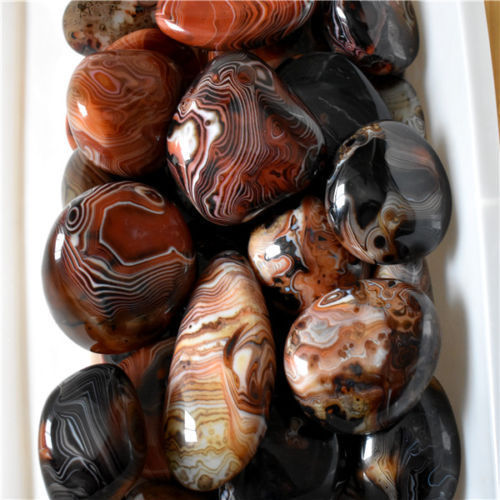 2KG Madagascar Banded Agate Tumbled Beautiful Patterns Randomly Send