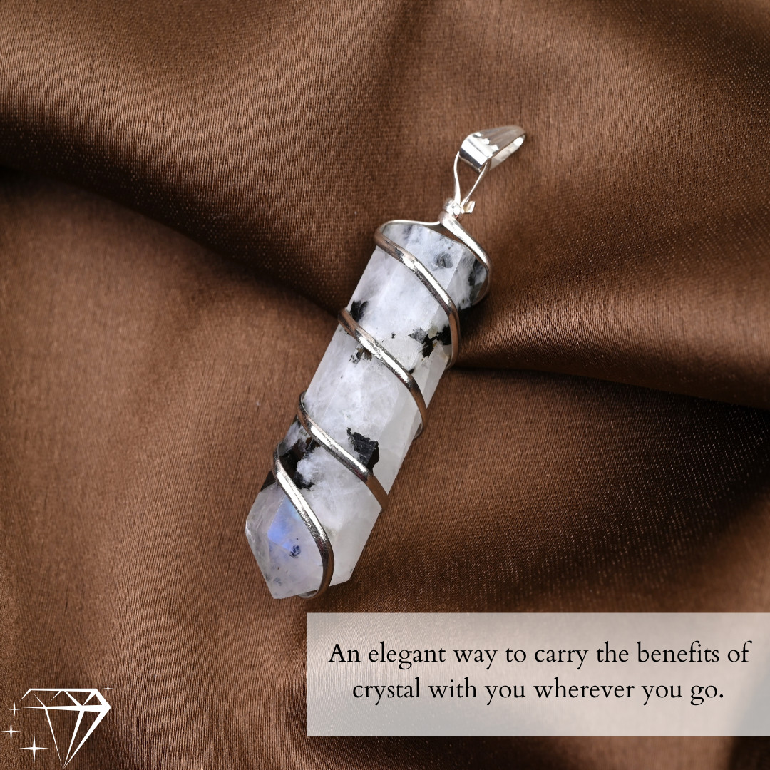 Rainbow Moonstone Healing Crystal Necklace – Lunar Pendant Balance, Inner Light