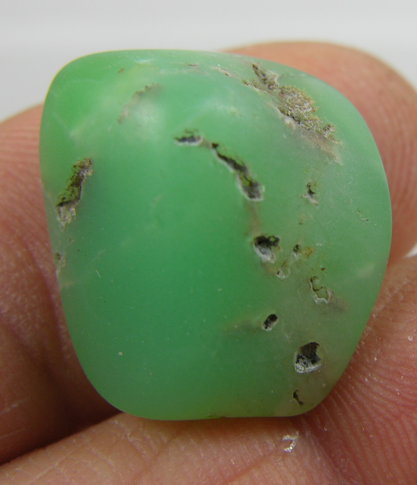 17.05ct Australia 100% Natural Tumbled Rough Chrysoprase Specimen 3.40g 18mm