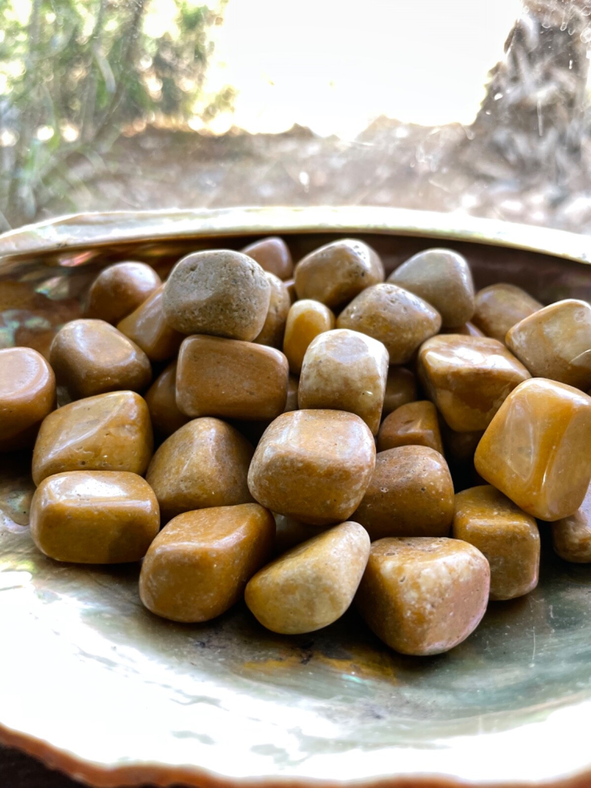 1X Yellow Jade Tumbled Stones 20-25mm Good Luck Healing Crystals Wealth Health