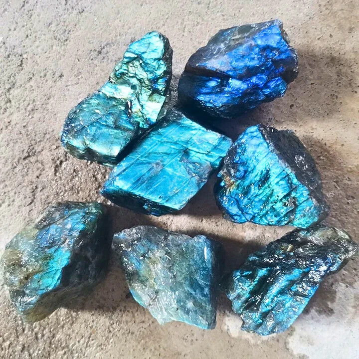 Labradorite Raw Crystal Rough Mineral Stone Energy Stone Home Decor Gifts