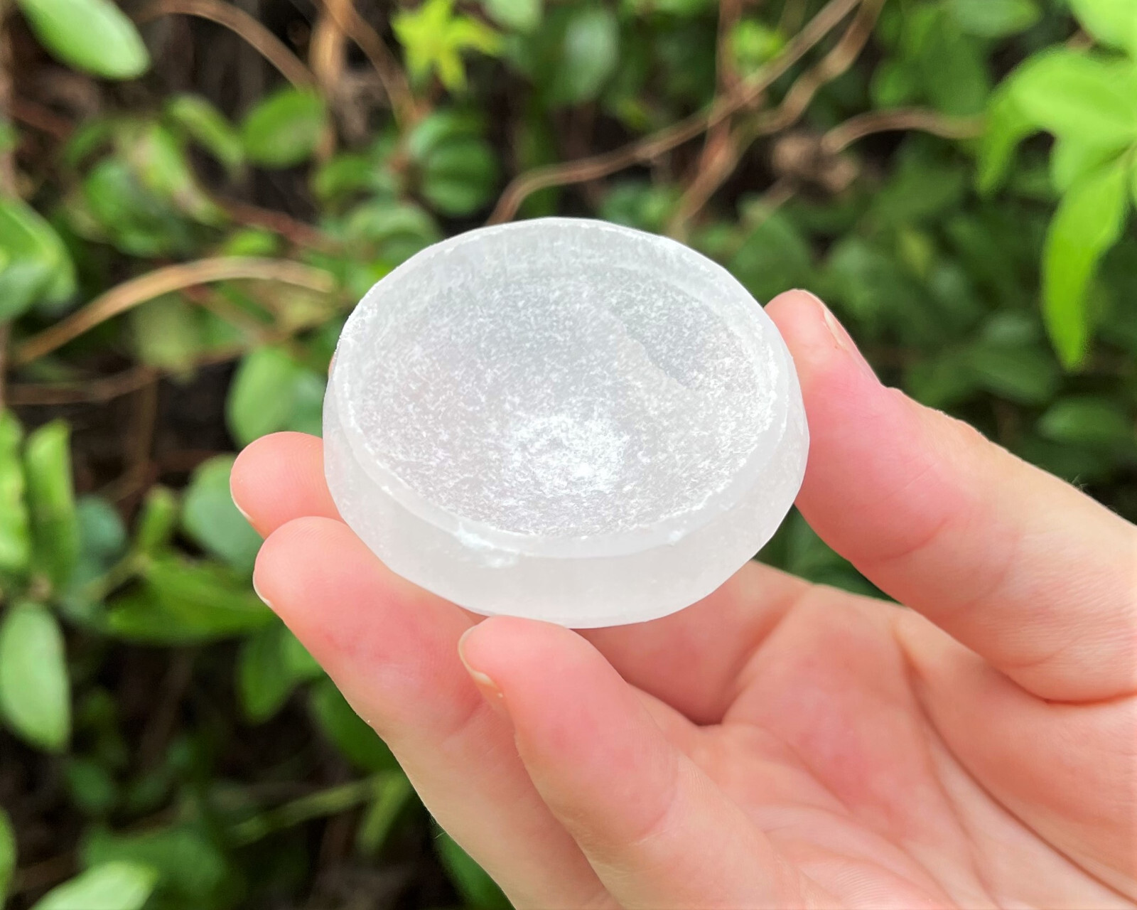 Selenite Charging Bowl, Small 2″ Offering Bowl (Cleanse & Charge Crystals)