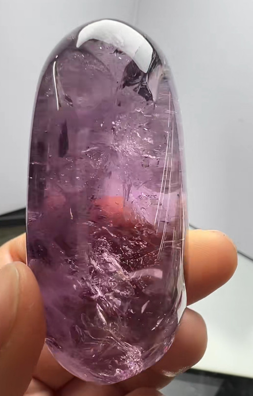 67*36*30mm Natural Amethyst Quartz Moving Water Drop Specimens Palm Reiki
