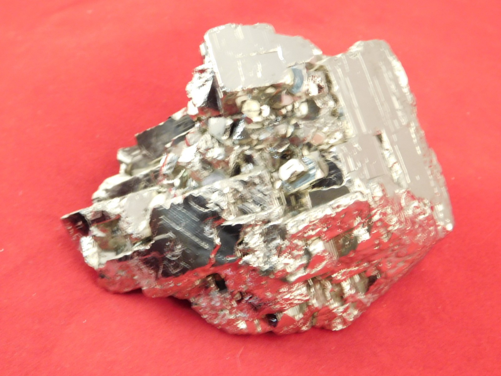 BIG! Stepped PYRITE Crystal CUBE Cluster Nice and 100% Natural Peru 631gr