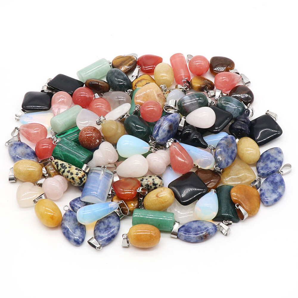 Random Mini Natural Crystal Agate Stone Pendant Chakra Mixed Beads 12-25mm Reiki
