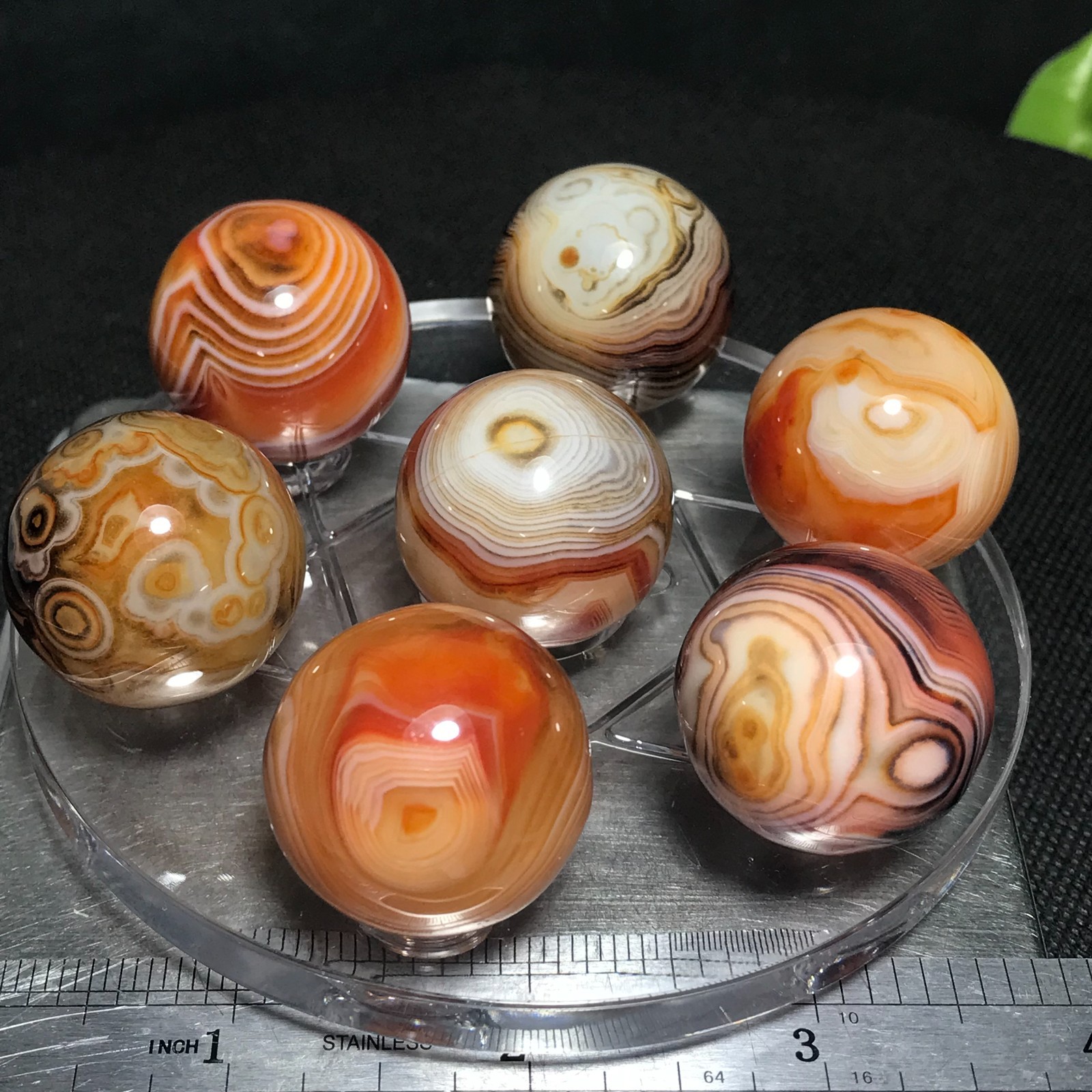 191g 7pcs 26mm Polished Silk Banded Lace Agate Ball Madagascar+base 477
