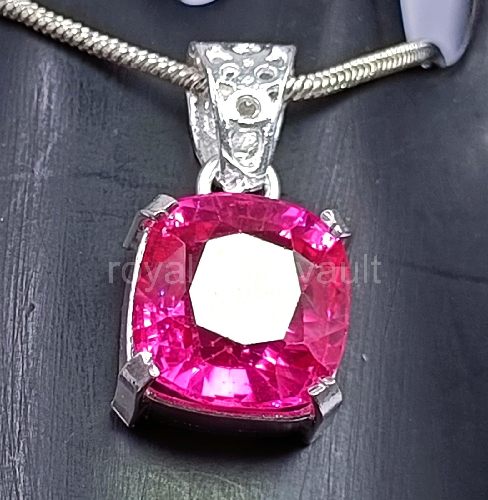 29.10 Ct Natural Pink Ruby Pendant Cushion Shape 925 Silver IGL Certified 5JOY
