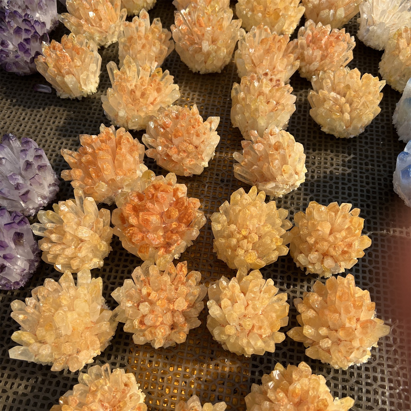 290g+ New Find yellow Phantom Quartz Crystal Cluster Mineral Specimen Random 1PC