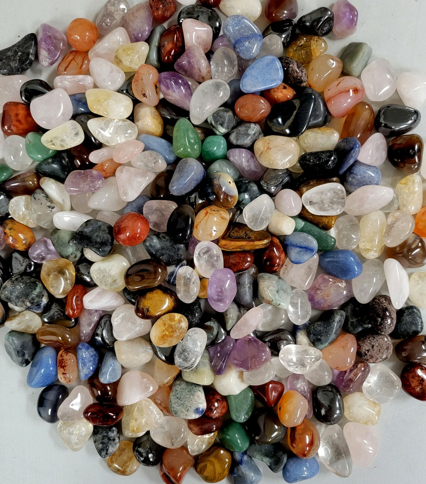 Mixed Tumbled Stones – Pendant Size 1/2″ to 1″ – Assorted Tumbled Gemstones Bulk