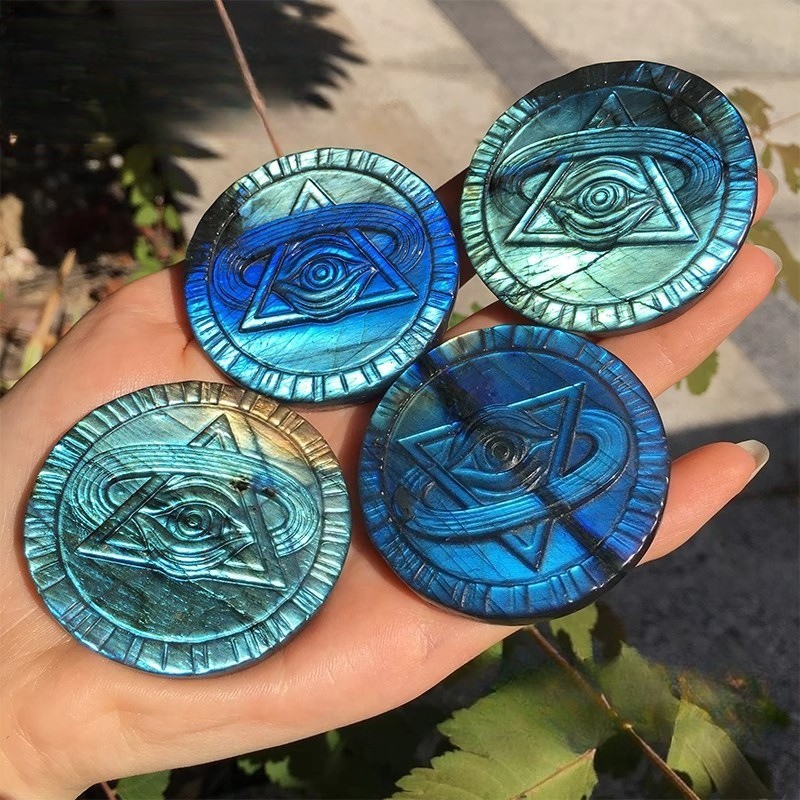 Hand Carved Labradorite All-Seeing Eye Carving Crystal Healing Ornament*1pcs