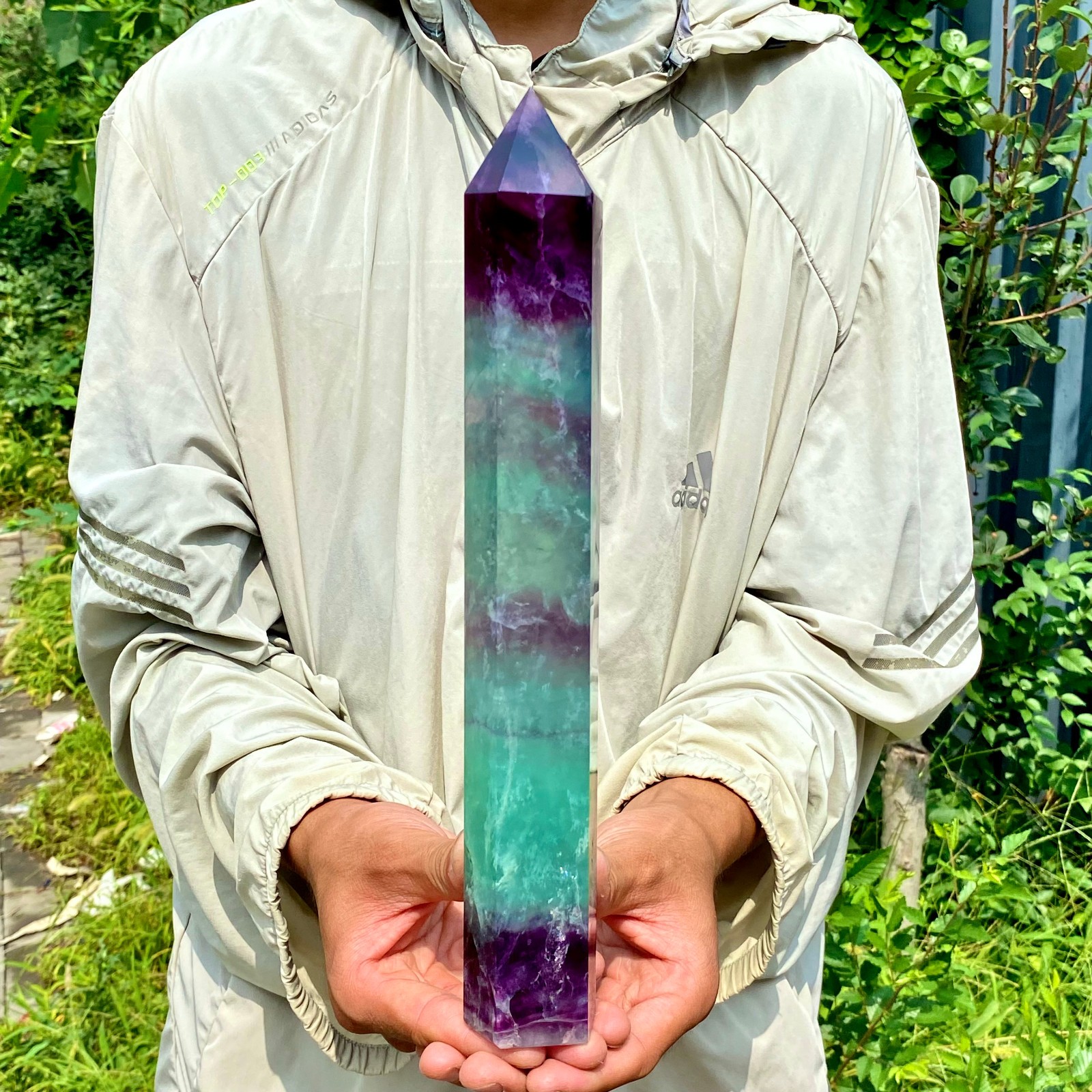 2.86LB Natural Fluorite Crystal Column Magic Wand Obelisk Point Earth Healing