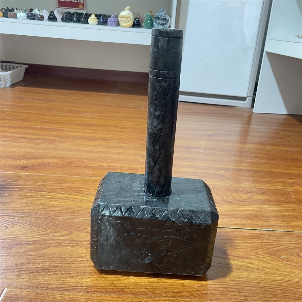 28.4LB 16.3″ Natural Garnet Large Hammer Crystal Heal Carving Quartz Decor