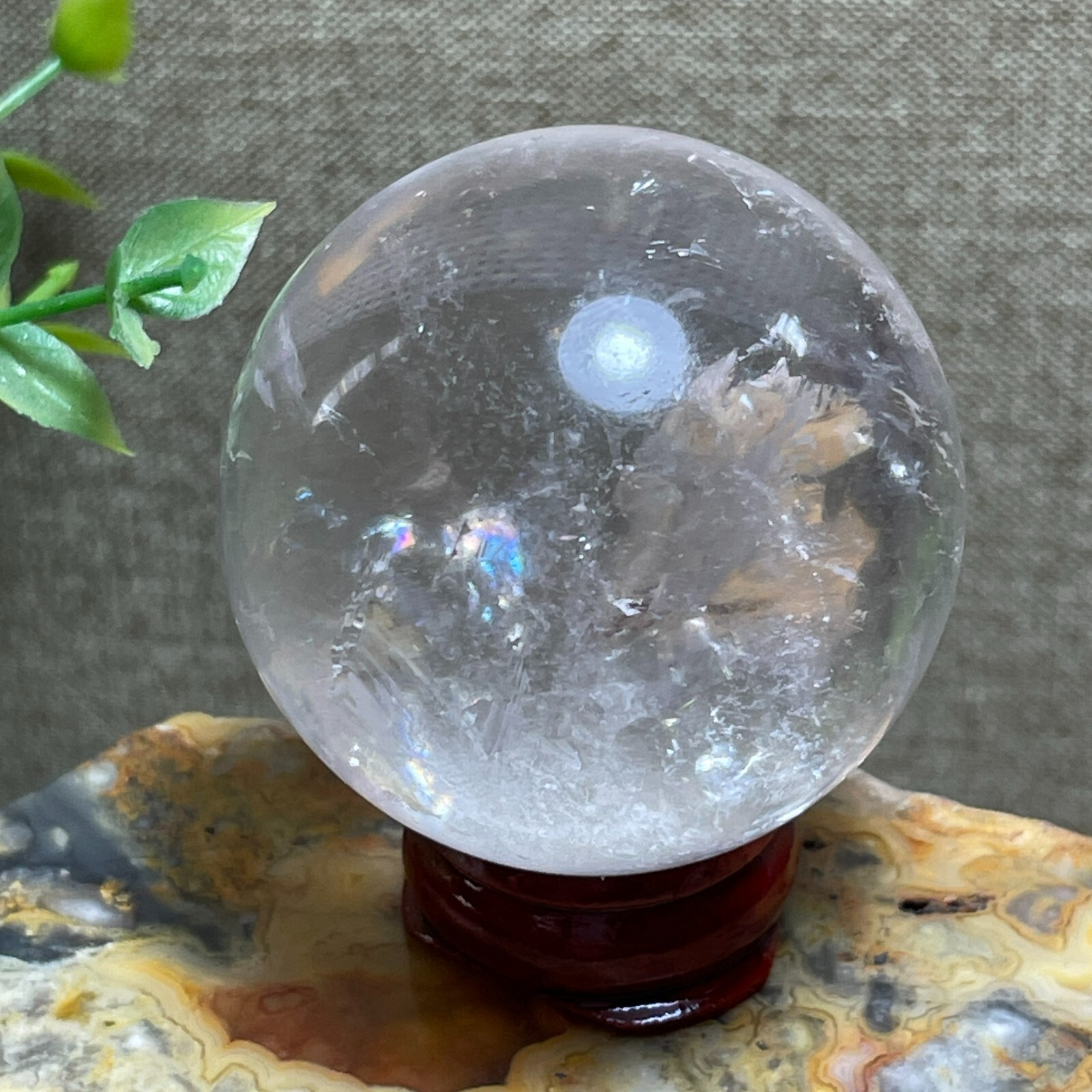 Natural White Crystal Clear Quartz Crystal Sphere Ball Healing rainbow 117g A2