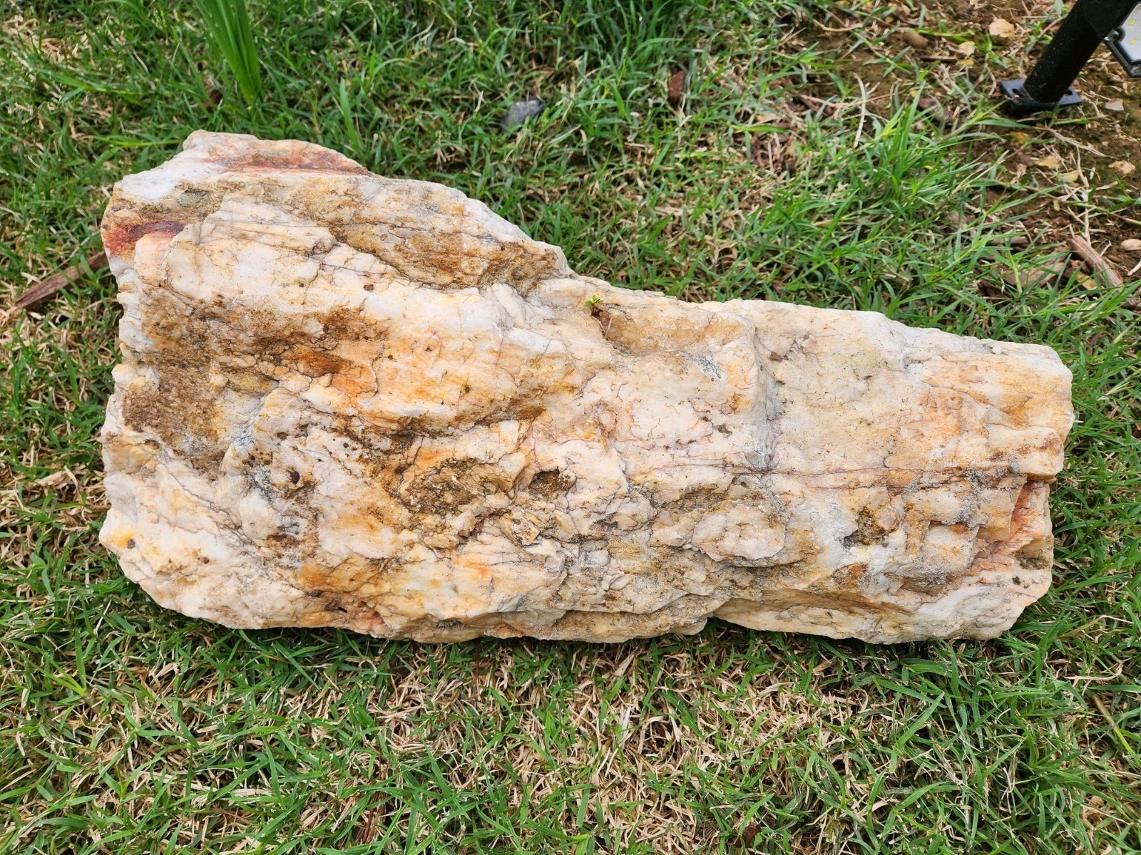 36 LB A+ LARGE NATURAL QUARTZ RED ORANGE PINK WHITE CRYSTAL MINERALS STONE ROCK