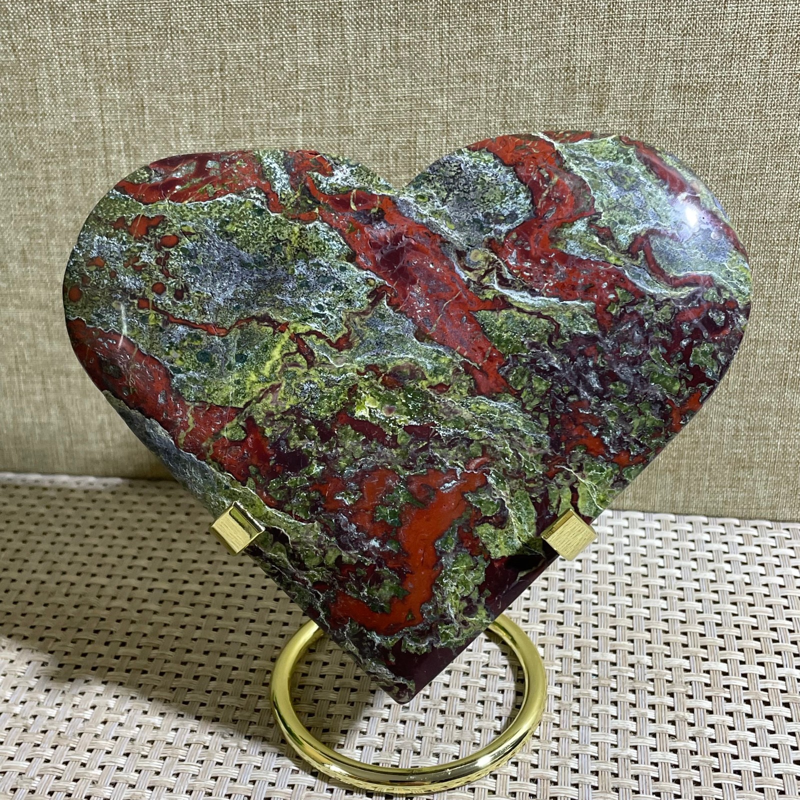 568g Raw dragon blood stone Jasper polishing polished Crystal +base