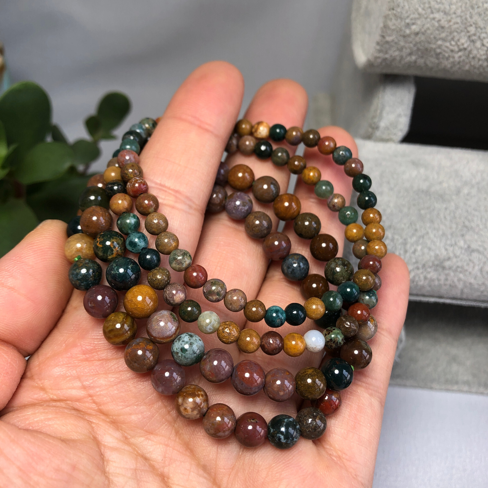 wholesale 4mm/6mm Natural ocean jasper Crystal beads bracelet 15g-16g A6031