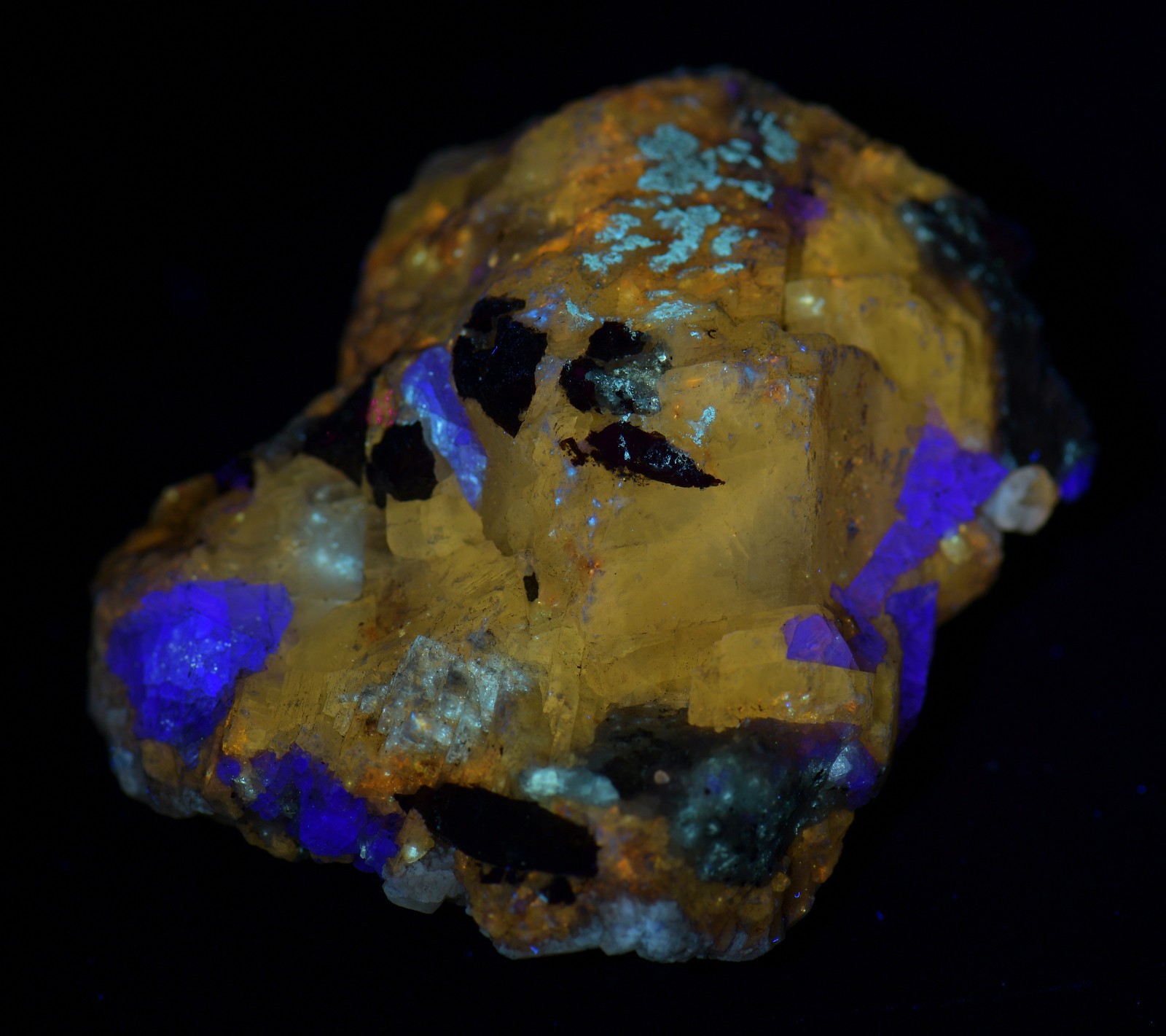 Calcite, Fluorite, Sphalerite specimen, UV. Cave-in-Rock, Illinois. 224 grams.