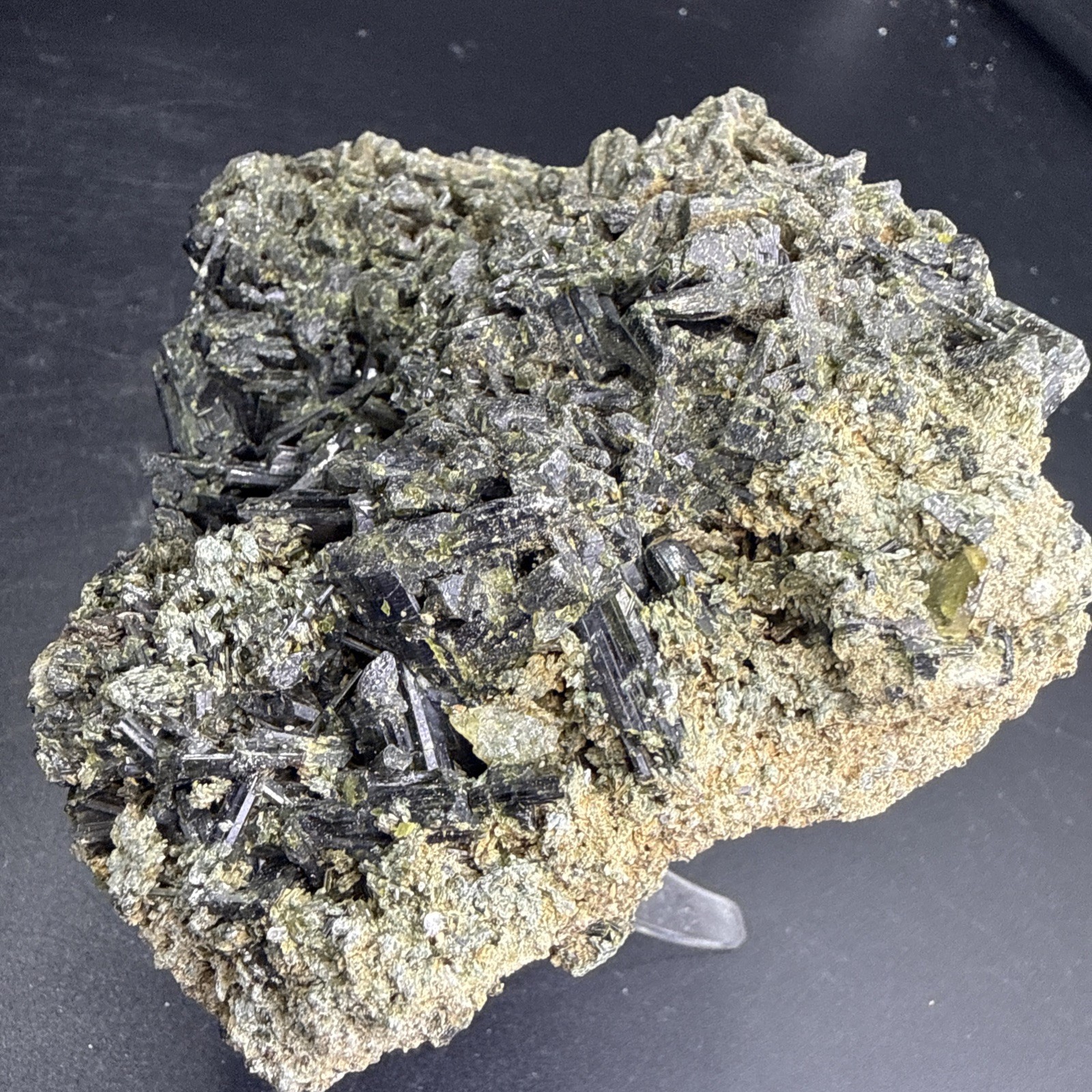 1.6 Lb Large Natural Epidote On Matrix From Pakistan. A+ Specimen,Minerals,Gems.