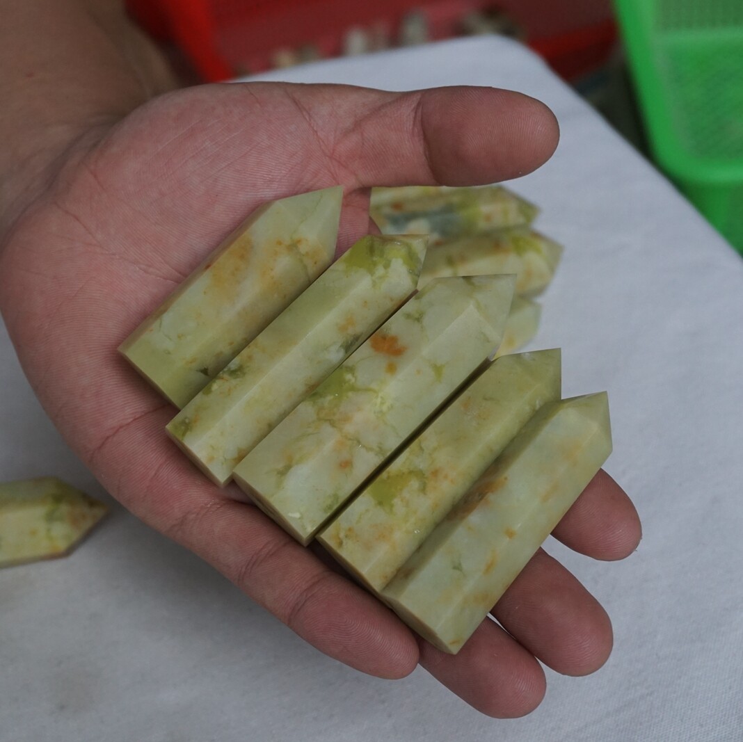 12 Pieces 1kg Natural Yellow Jade Crystal Tower Point Obelisk Polished Healing