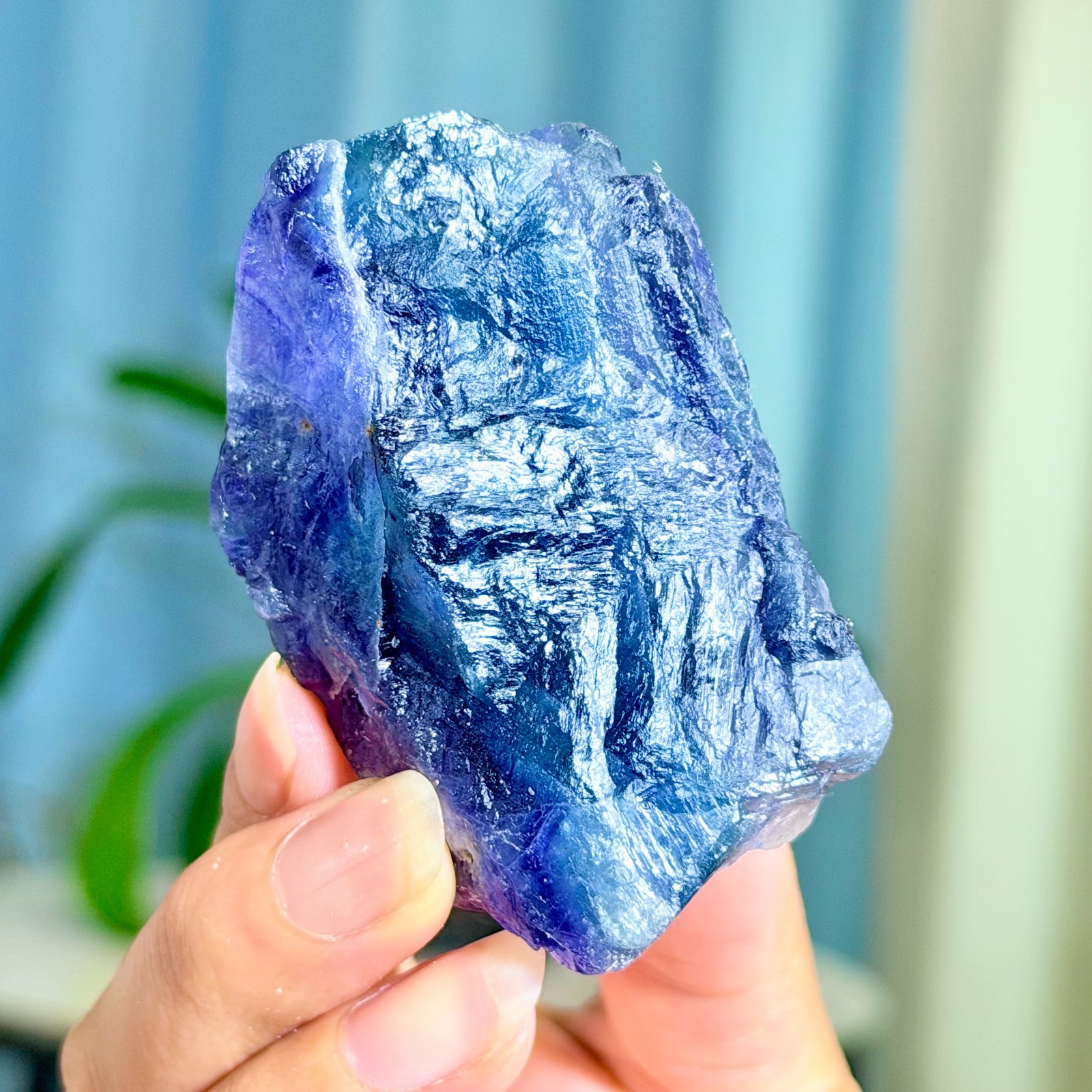 156G Rare transparent purple cubic fluorite mineral crystal sample/China