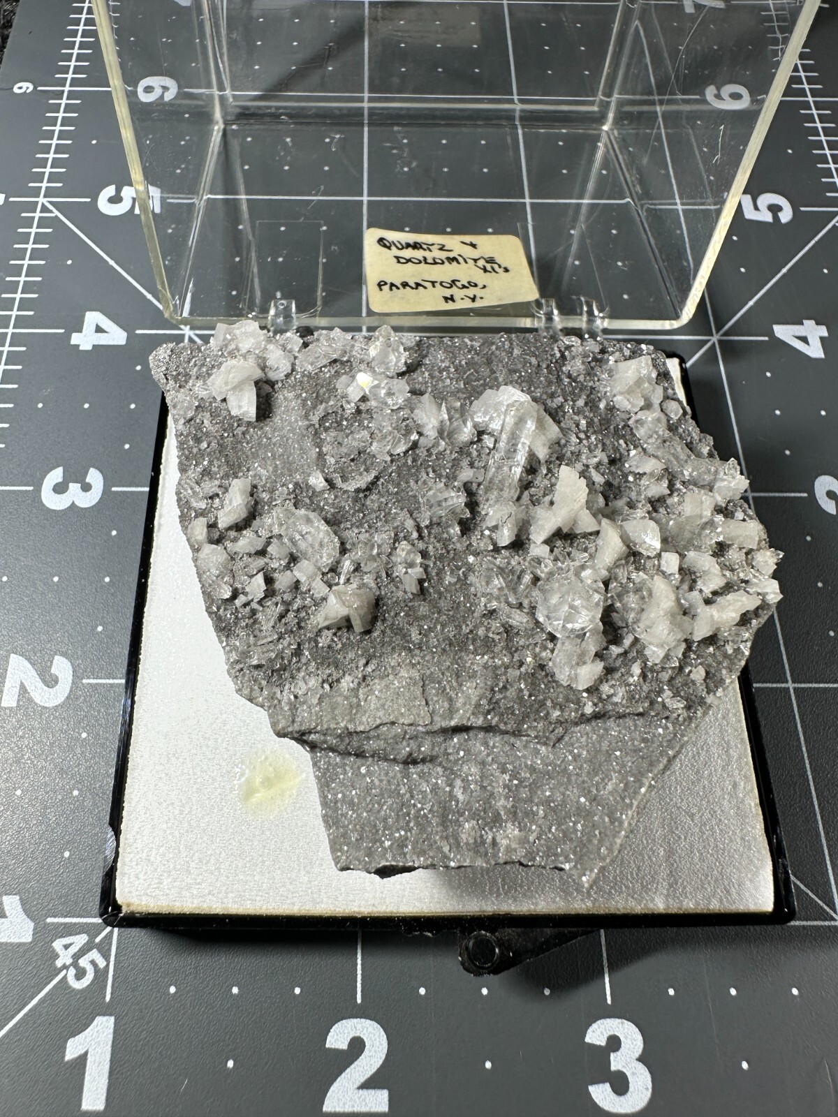 ➤ 2-3/4 Inch QUARTZ & DOLOMITE SPECIMEN New York VIDEO➤196