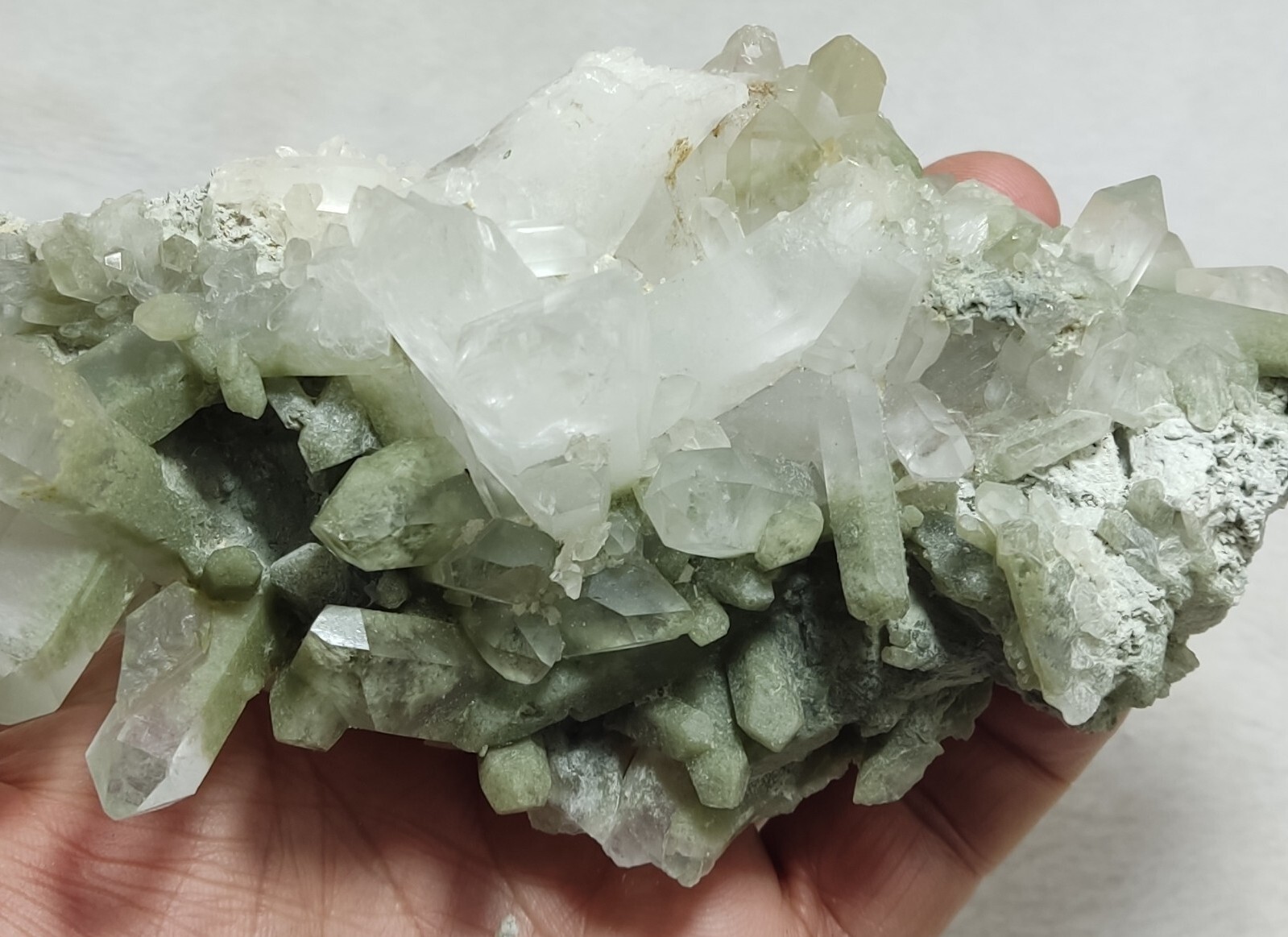 Natural terminated chlorite Quartz cluster 504 grams