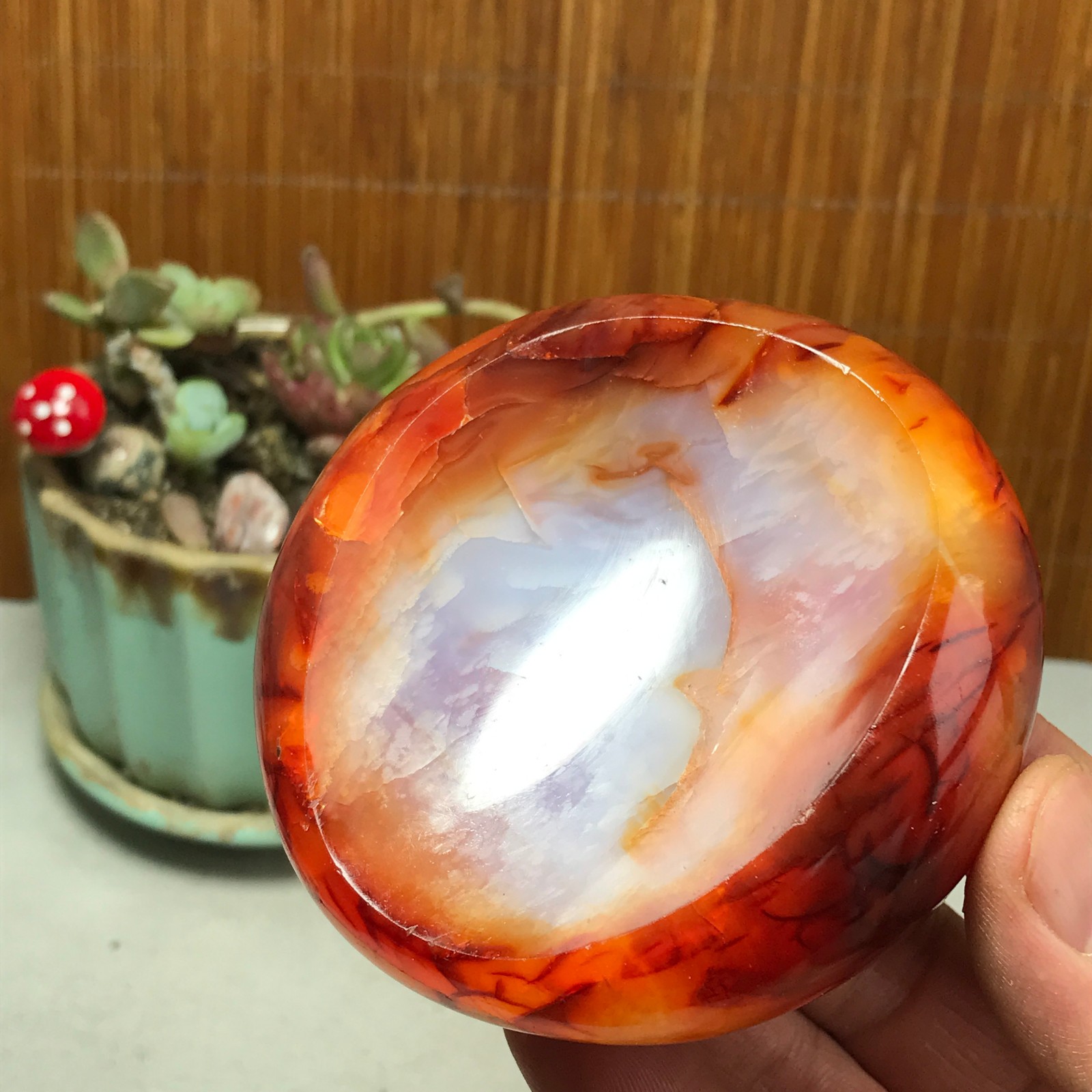 82-77-34mm Rare NATURAL red agate ashtray Hand polishing Crystal specimen A4315