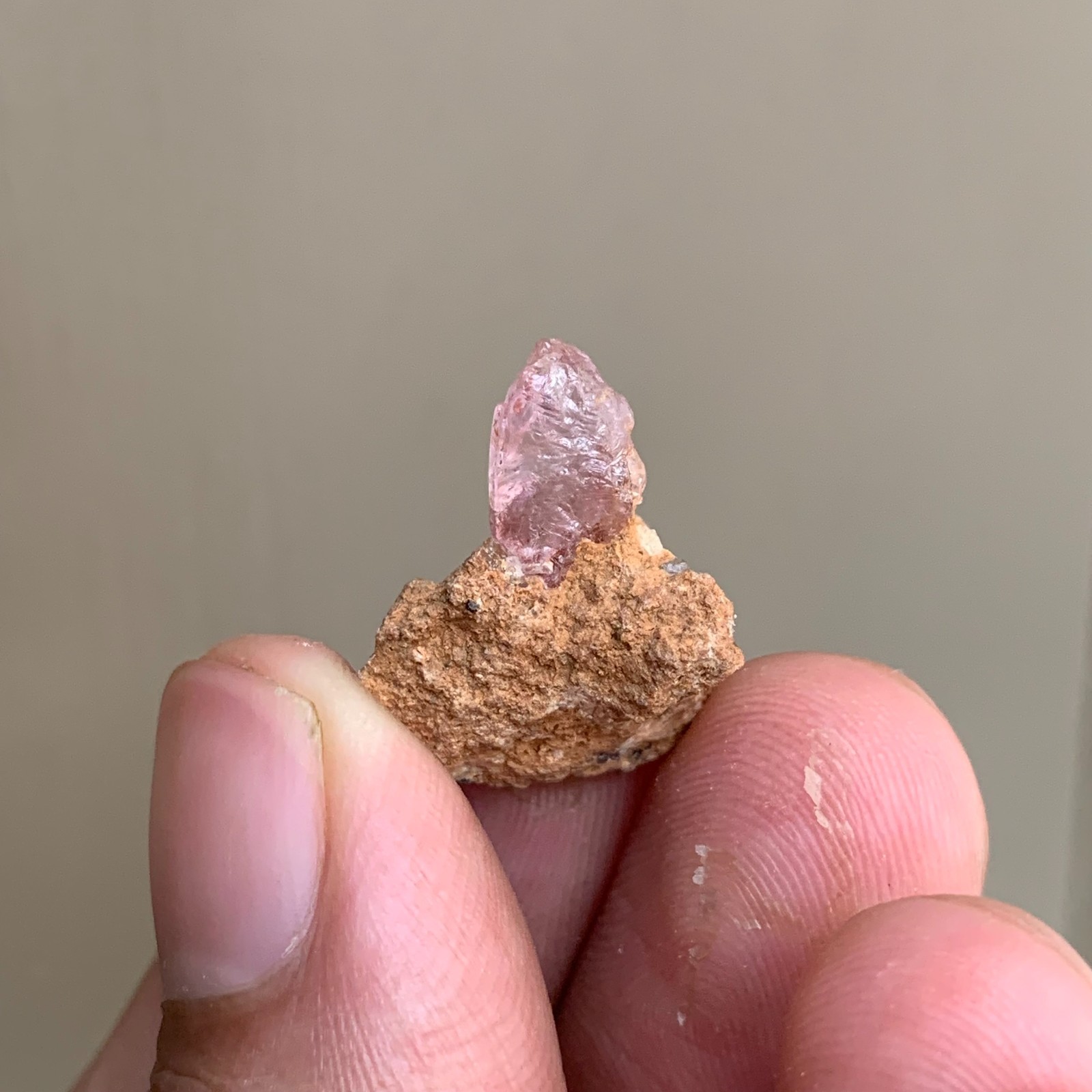 Pink topaz crystal specimen | 3.3g | Etched crystal | Thumbnail size | Pakistan