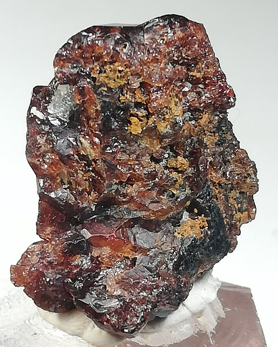 44 CARATS NATURAL RED GARNET CRYSTALS CLUSTER FROM PAKISTAN, (Ag-71),